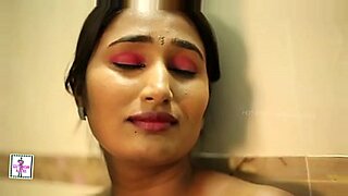 beautiful hot sexy indian girl