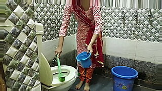 manahal malik shave video