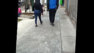 hombres acabando en la boca de nenas