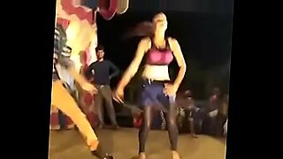 honey singh stage video sunny leone