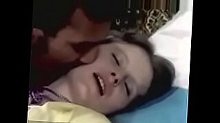 teen begs not cum in mouth grabbing head force dick down throat