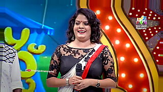 malayalam parasparam serial actress meenakshi