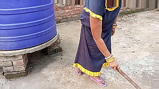 hot indian beautiful sali saree bhabhi in hindi audio sex