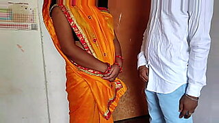 indian hot desi bhabhi fuck and dirty talk