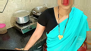 hot moms with you hd romance