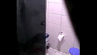 and son fucking in bathroom xvideo