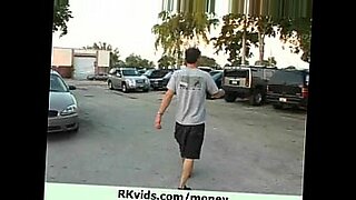 real couple get fucked outdoor by voyers