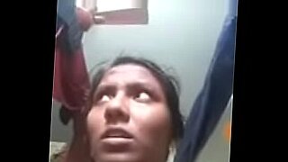 mallu girls get fingered in pussy and ass hole in a car