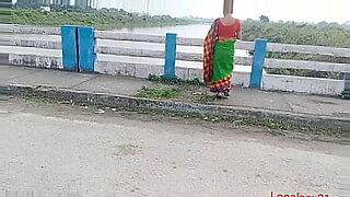 mom and son in saree