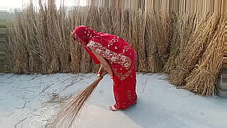 mom washing the cloths son fucking